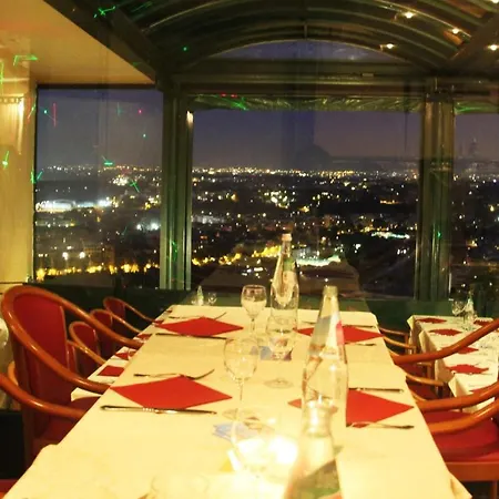 Mancini Cozy Penthouse